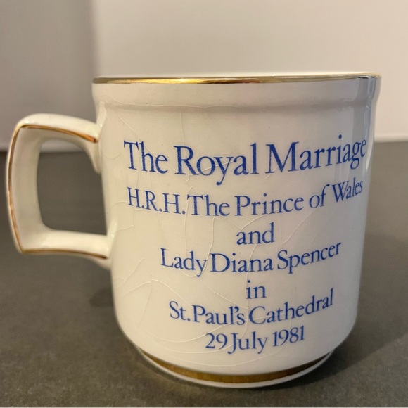 VTG 1981 The Royal Marriage Lady Diana and Princess of Wales Commemorative Mug - Picture 2 of 6